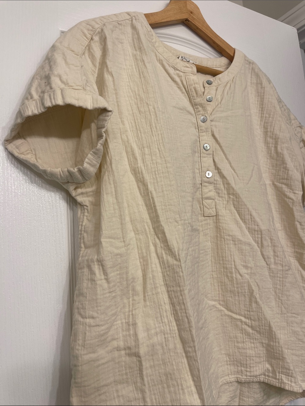 Wonderly Soft Cream Short-Sleeve Top, size Large, 100% cotton. - Picture 2 of 6